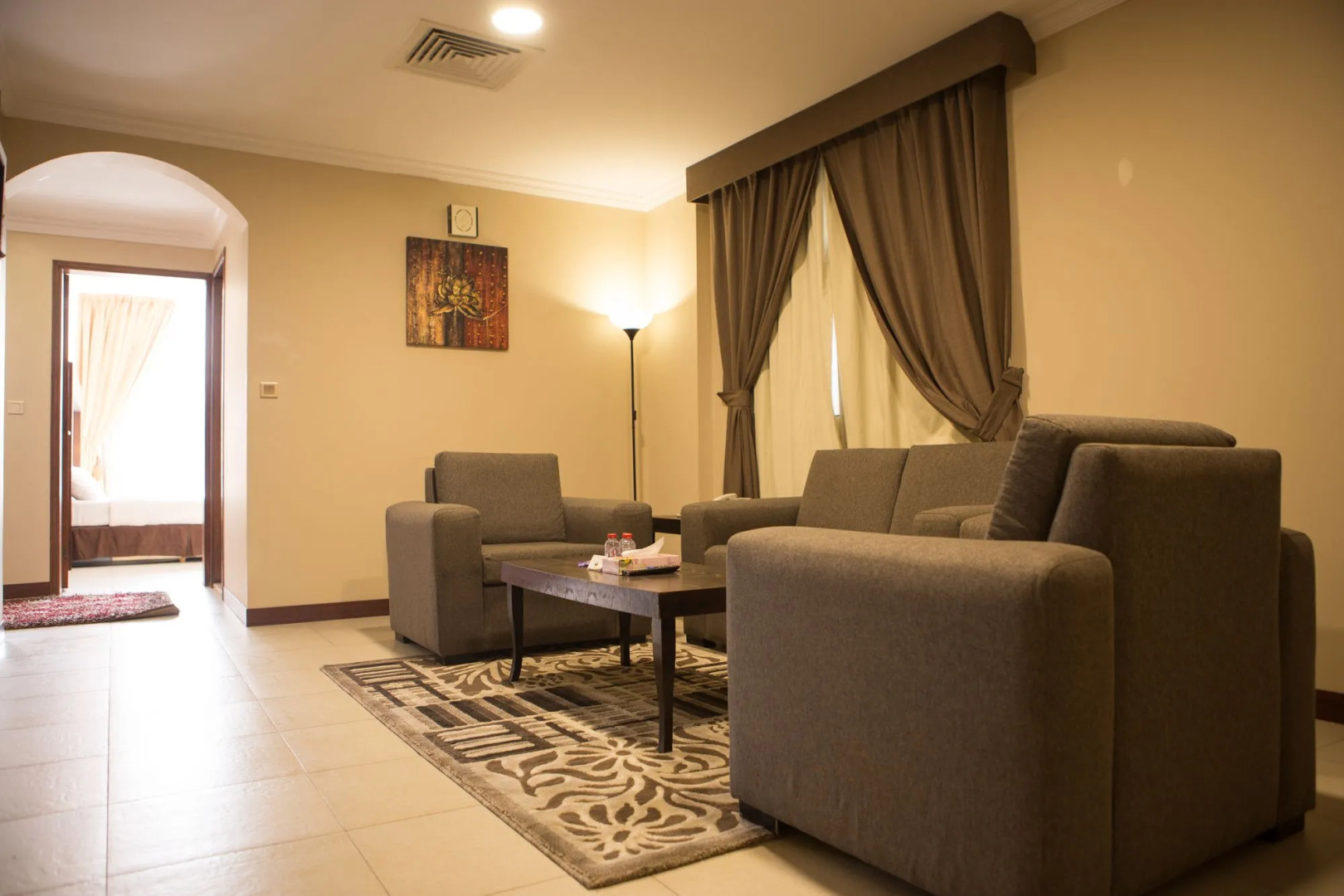 Travellerinn hotel apartment ( Family Only )