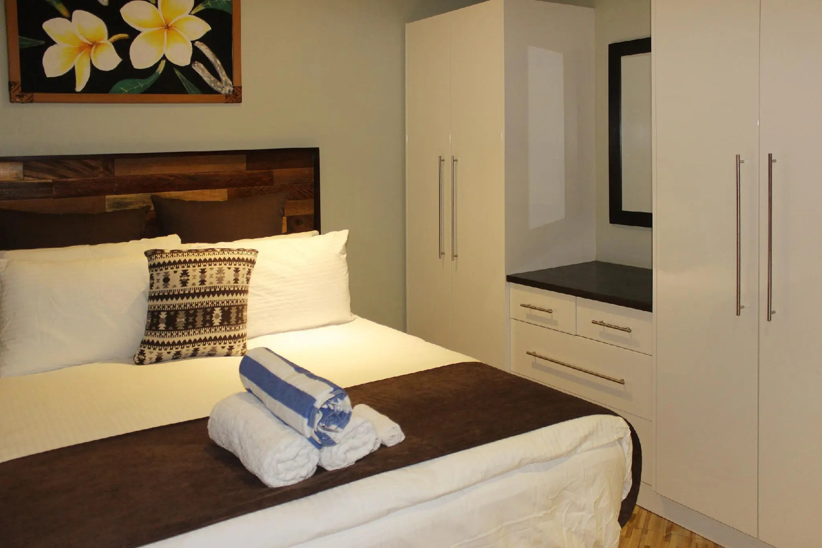 GreyStone Apartments GSI-03