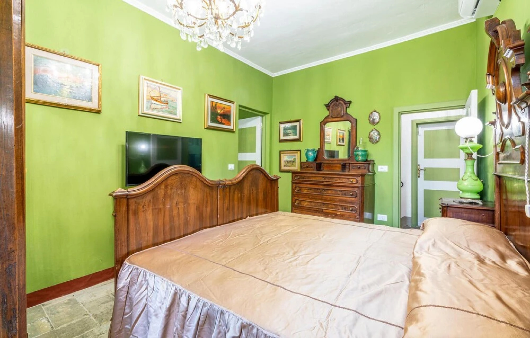 Amazing Home in Pescia With 3 Bedrooms, Jacuzzi and Wifi