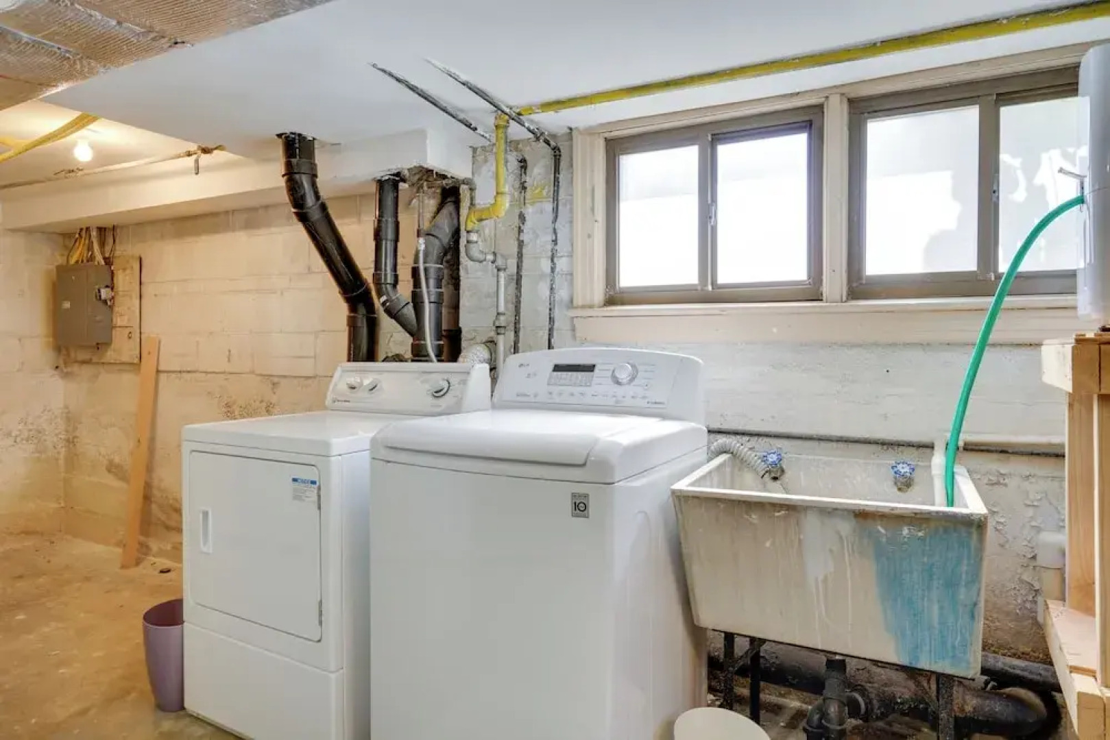 Ventnor City Retreat ~ 1 Block To Boardwalk!