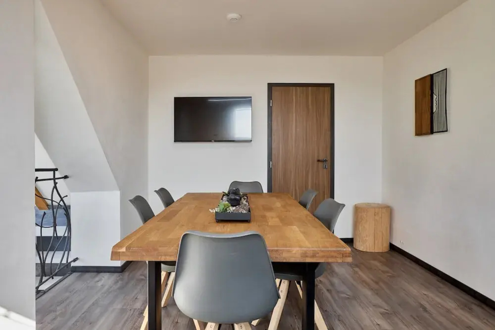 Villa in Radvanice With hot tub