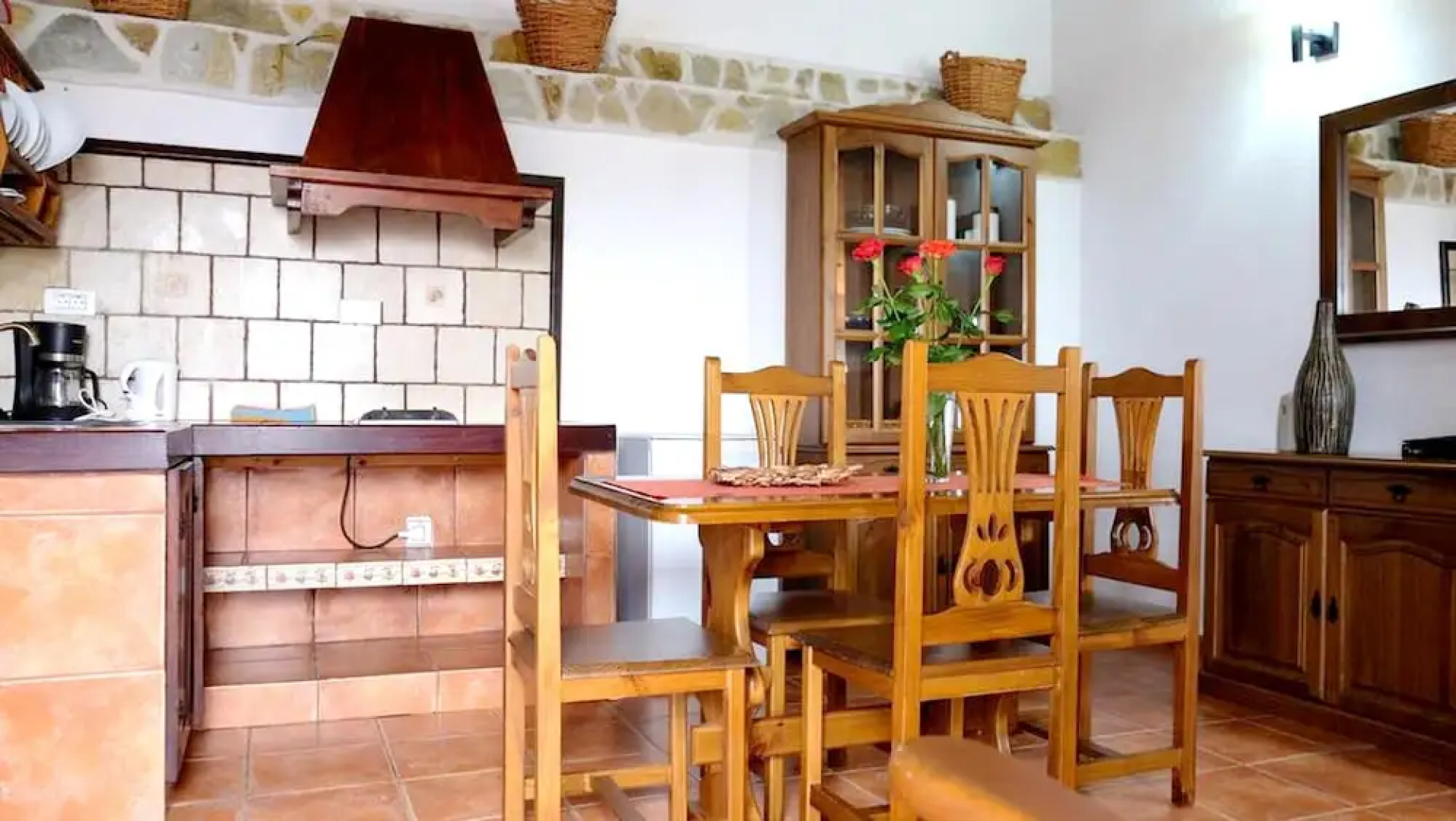 Apartment With one Bedroom in Los Silos, With Furnished Terrace and Wifi - 5 km From the Beach