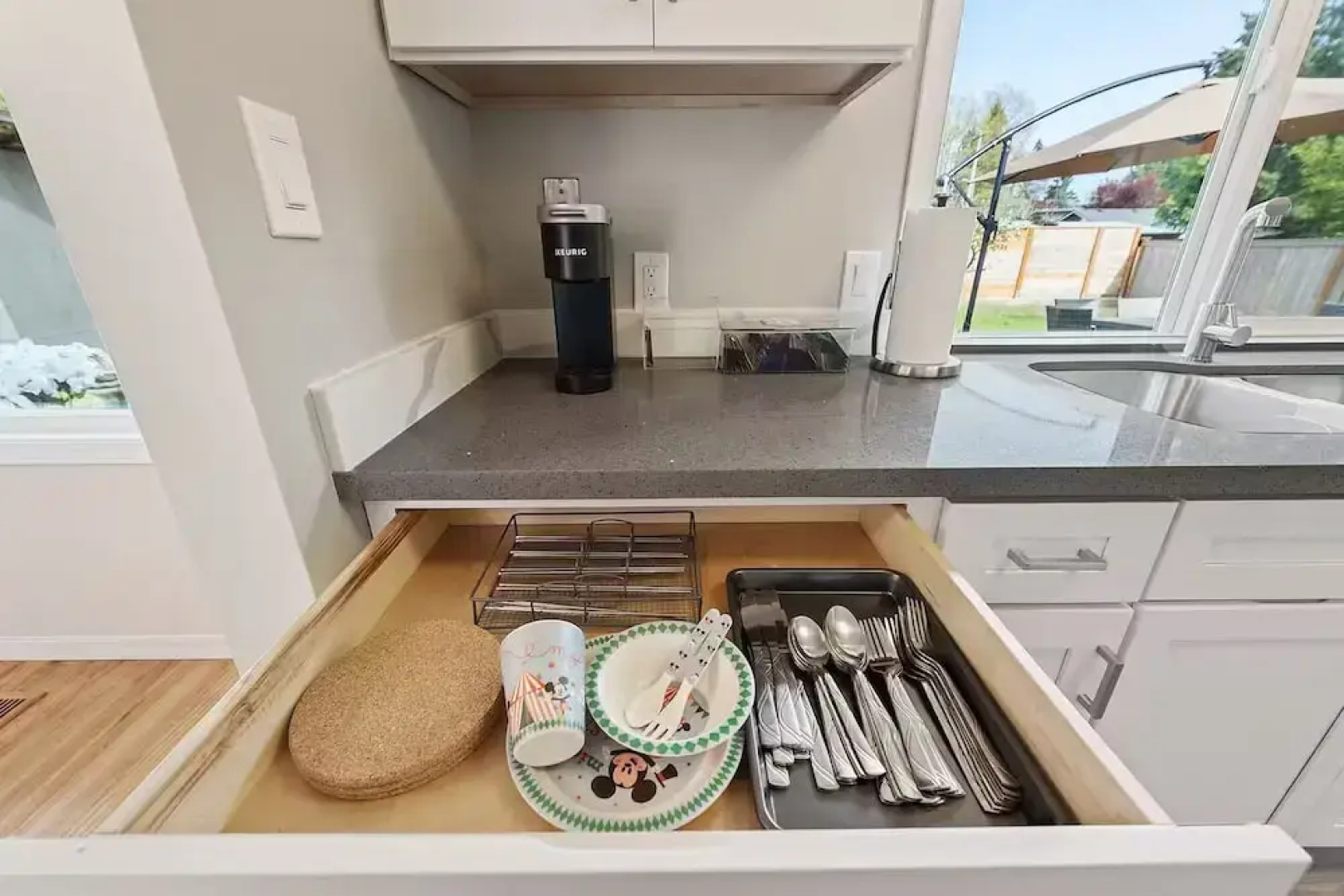Cozy Bellevue Home for Family/Business Near MS