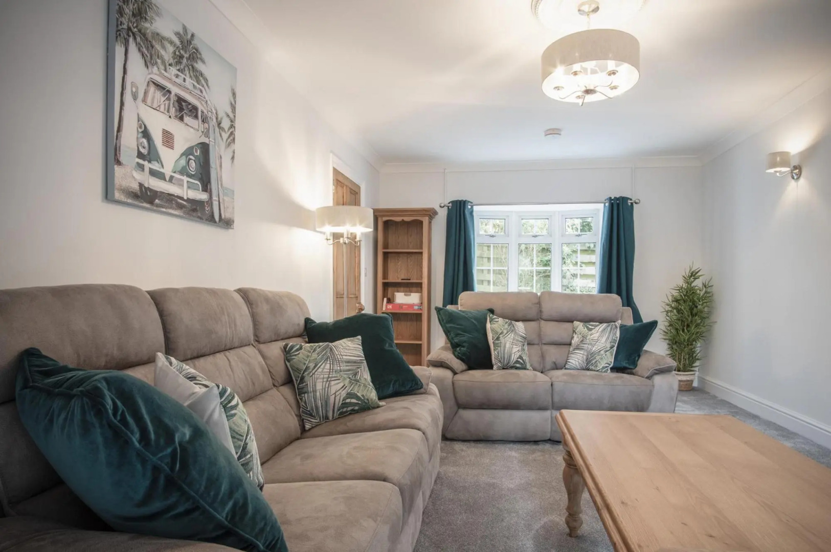 Pendeilo Villa - 5 Bedroom Holiday Home - Amroth