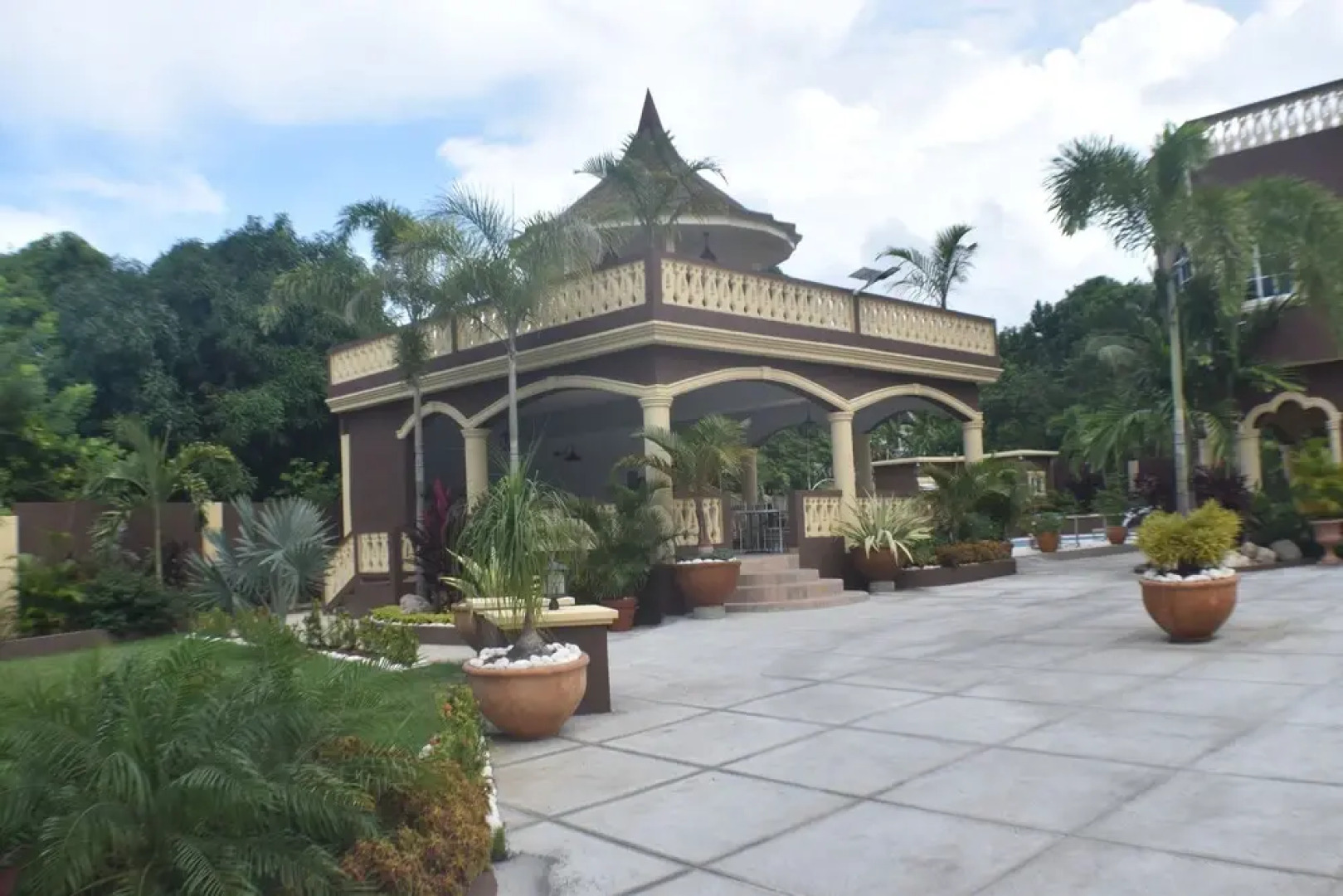 vacation villas runaway bay