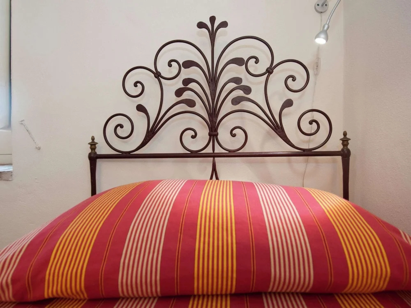 A Romantic Rocca Retreat