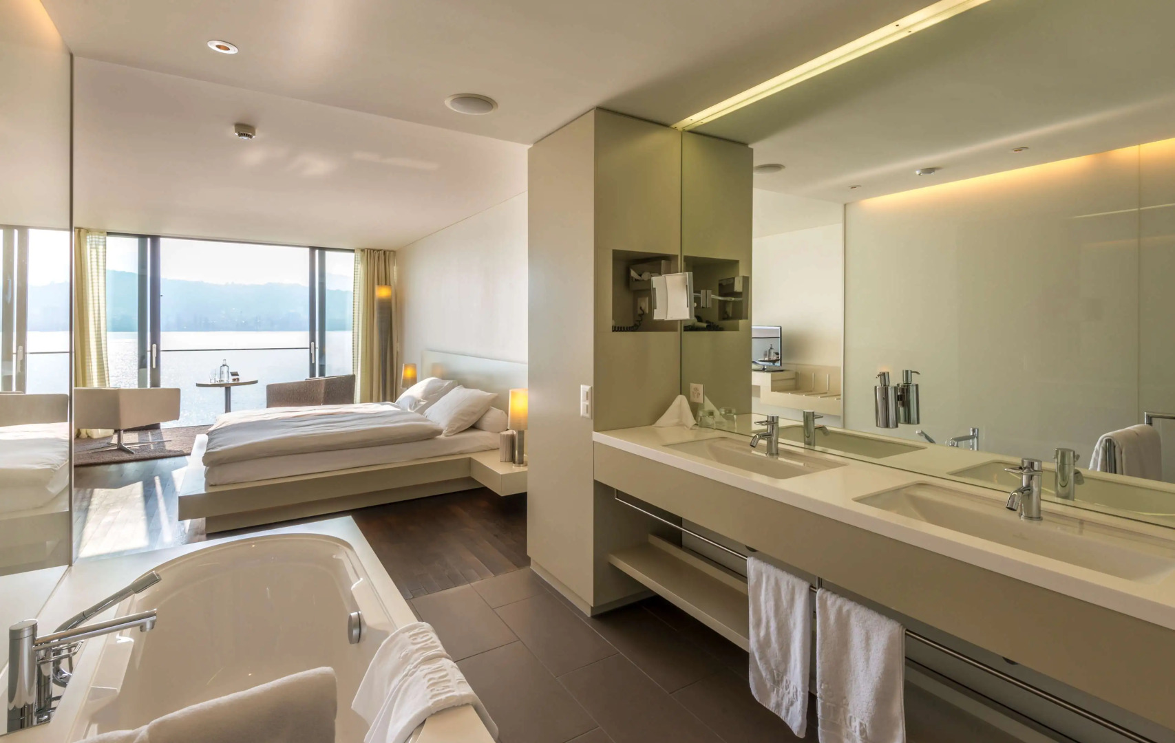 HERMITAGE Lake Lucerne - Beach Club & Lifestyle Hotel