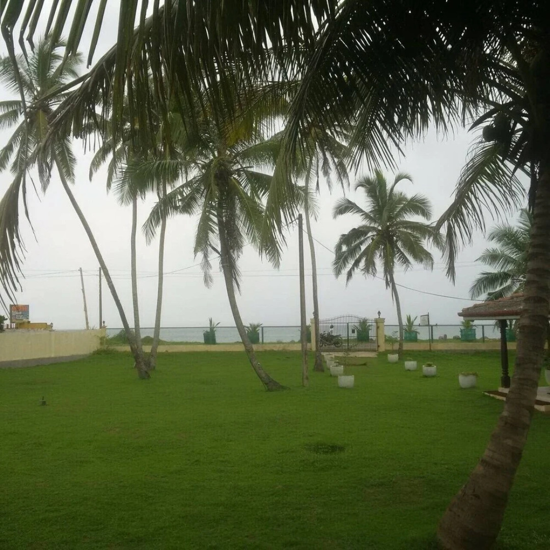Nalendra - Beachfront & Villa