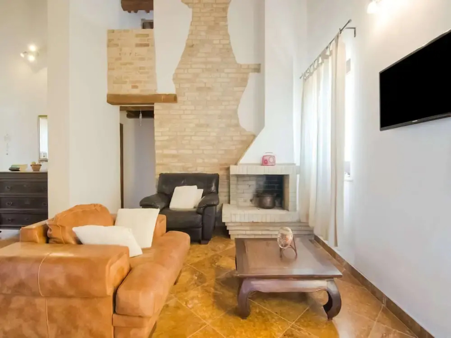 Scenic Apartment in Ascoli Piceno with Hot Tub