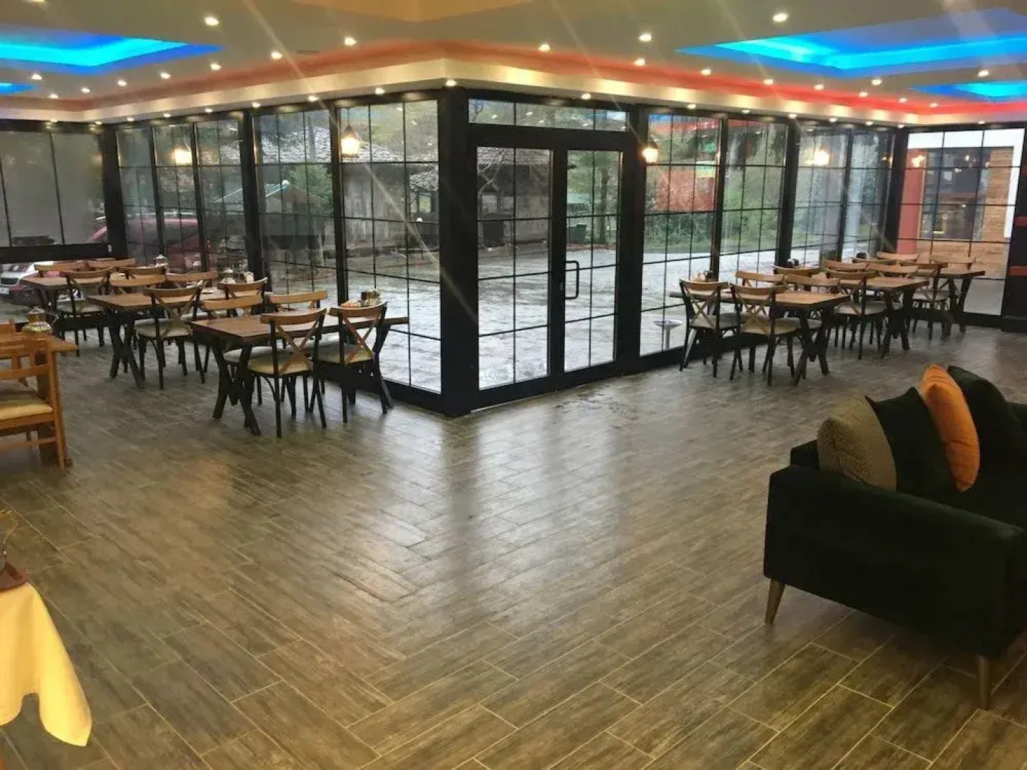 Sumela Holiday Hotel