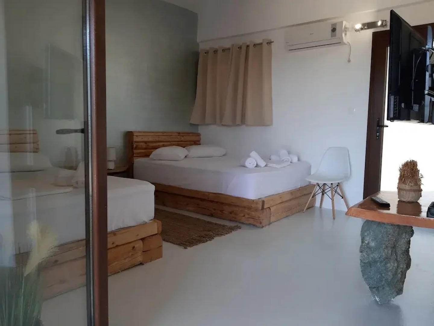 Spathi Beach Suites Kea