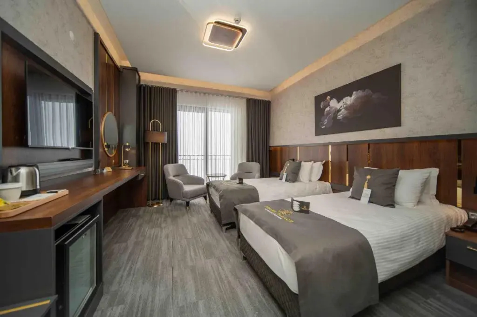 Peony Palace Hotel