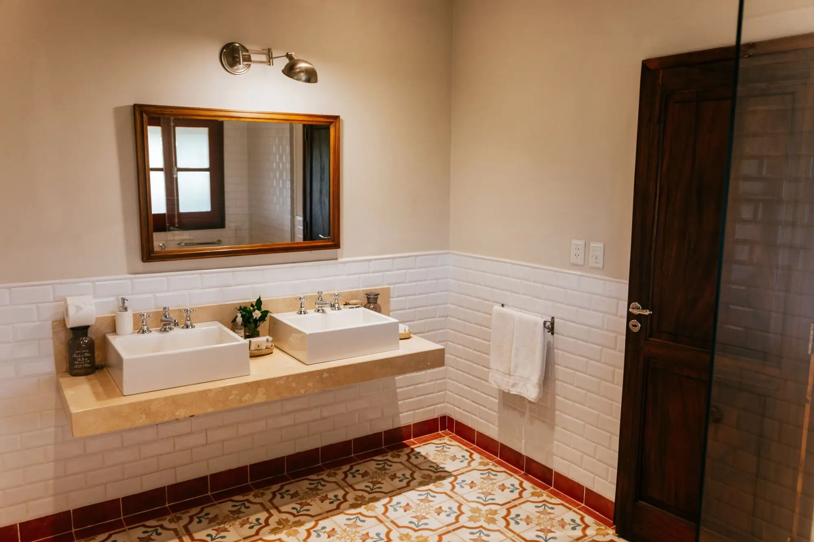 El Transito Hotel Boutique