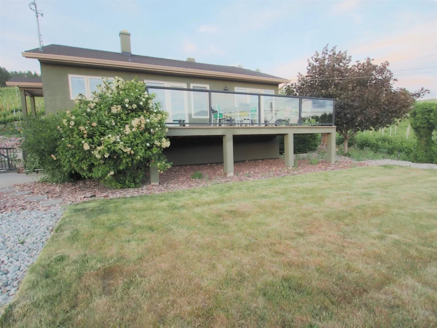 Naramata Bench 3 3 Bedrooms 1.5 Bathroom Home