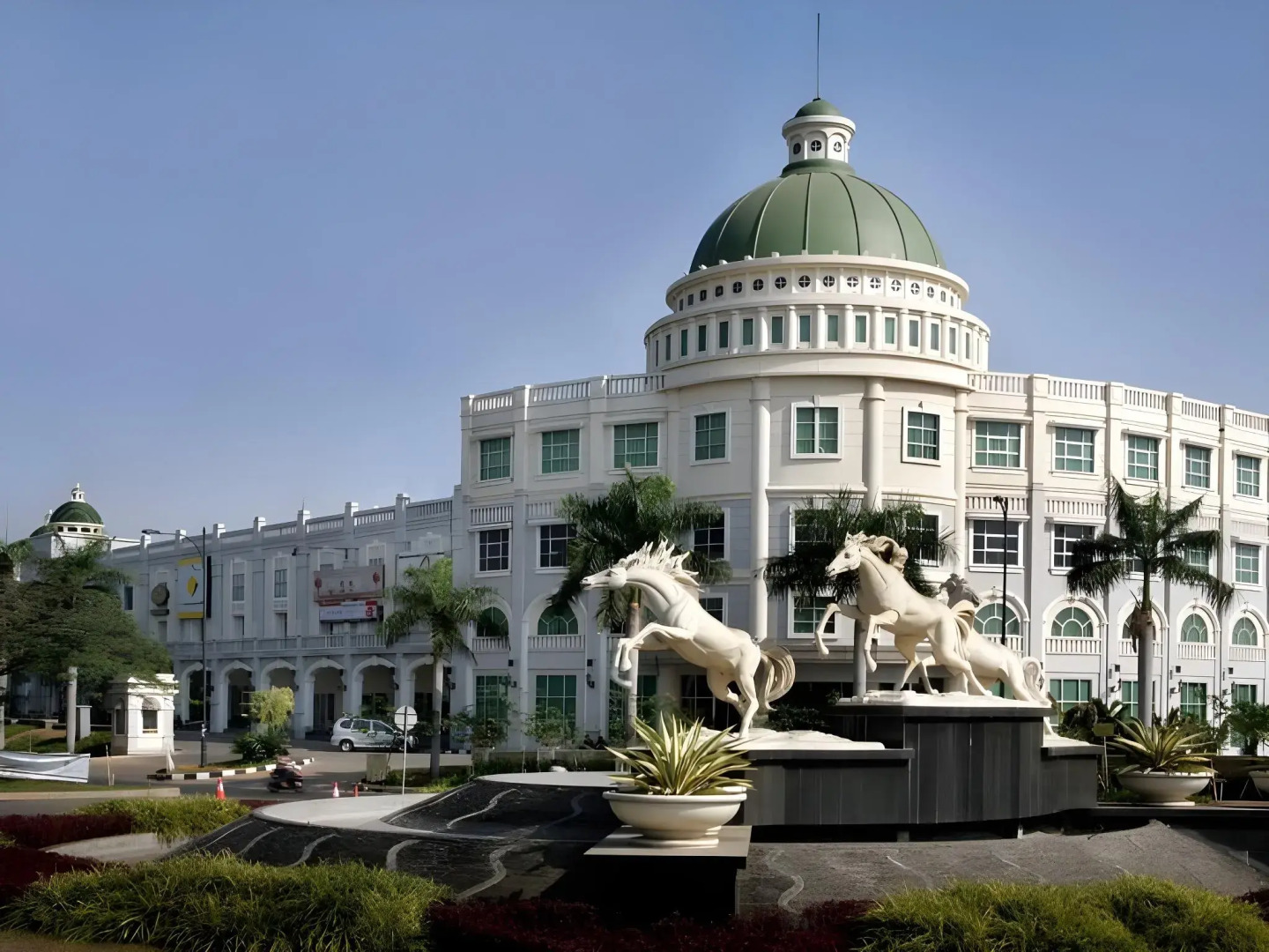 President Executive Club