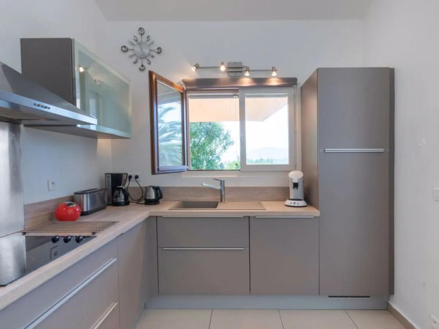 Domaine Santa Giulia Palace