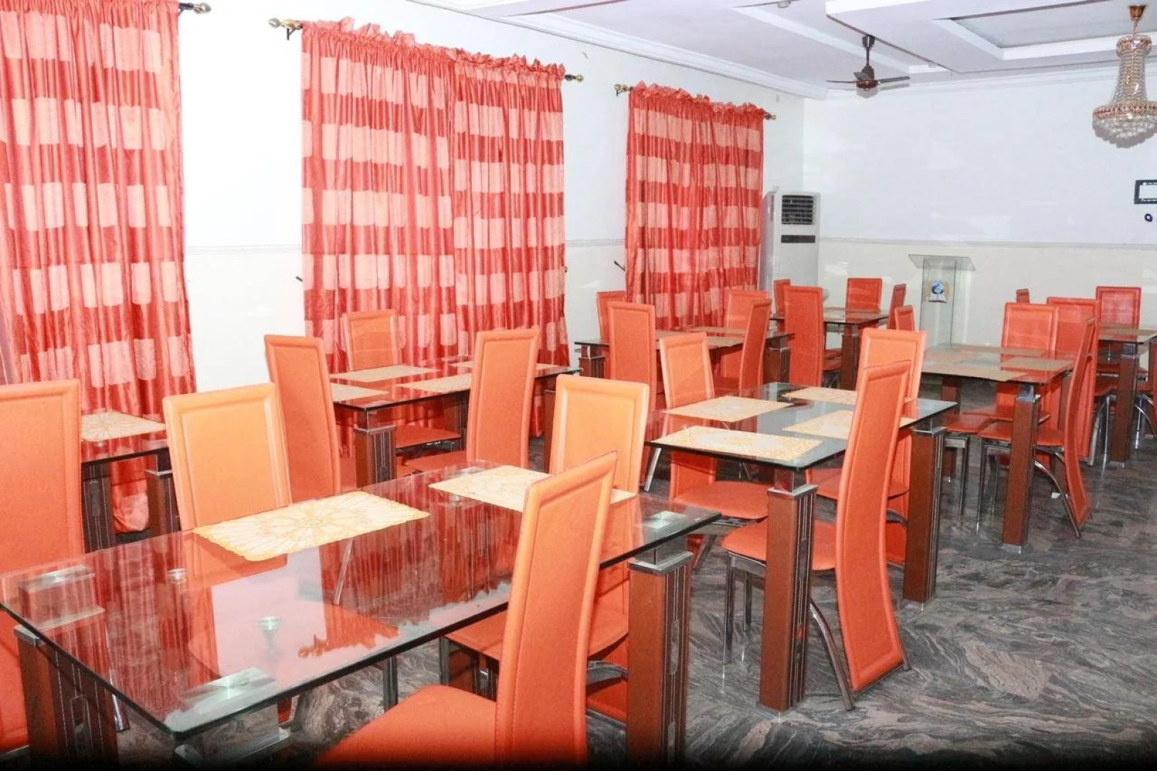 L & L Executive Hotels and Suites