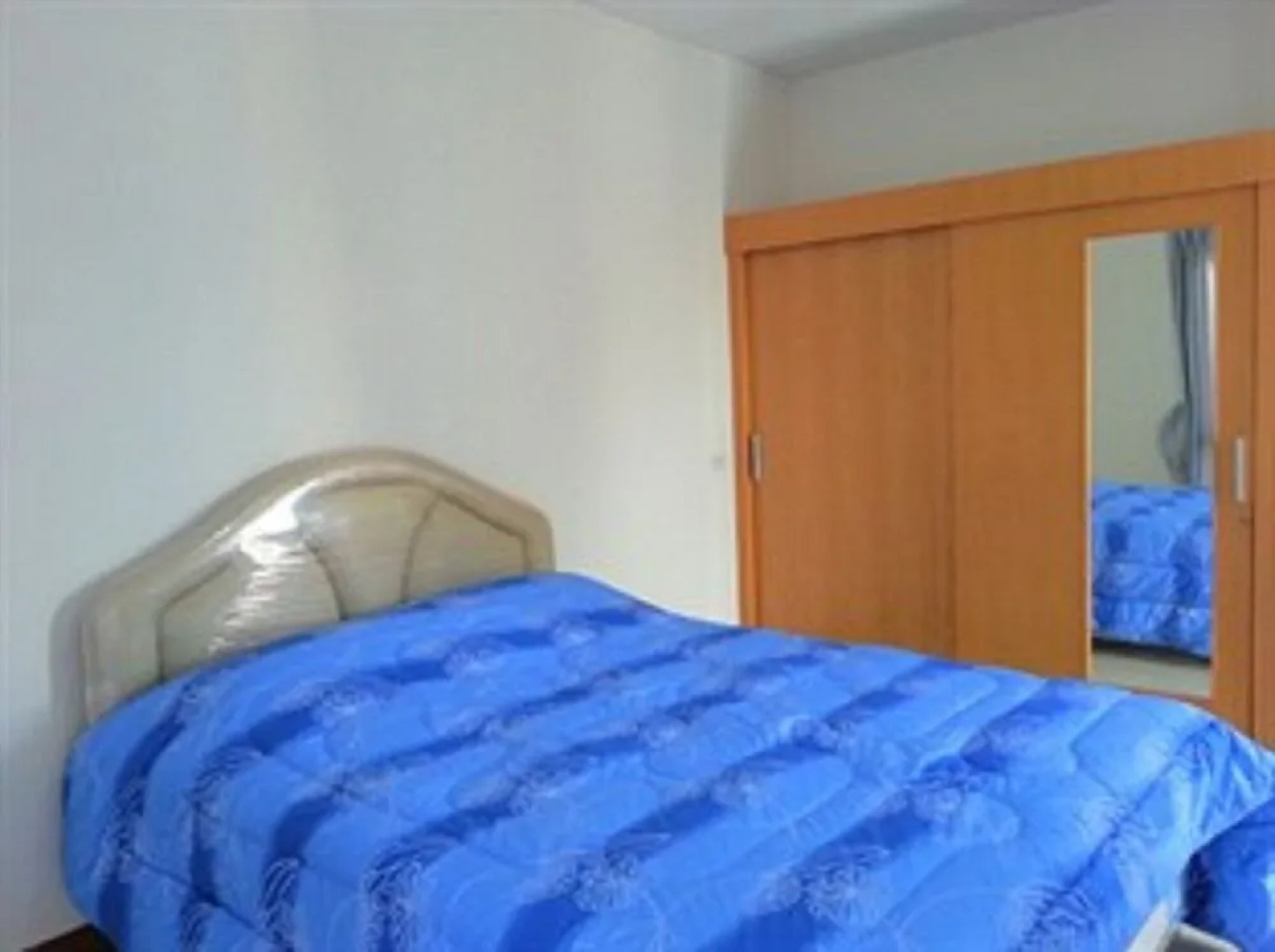 Suchart Leelawadee Home