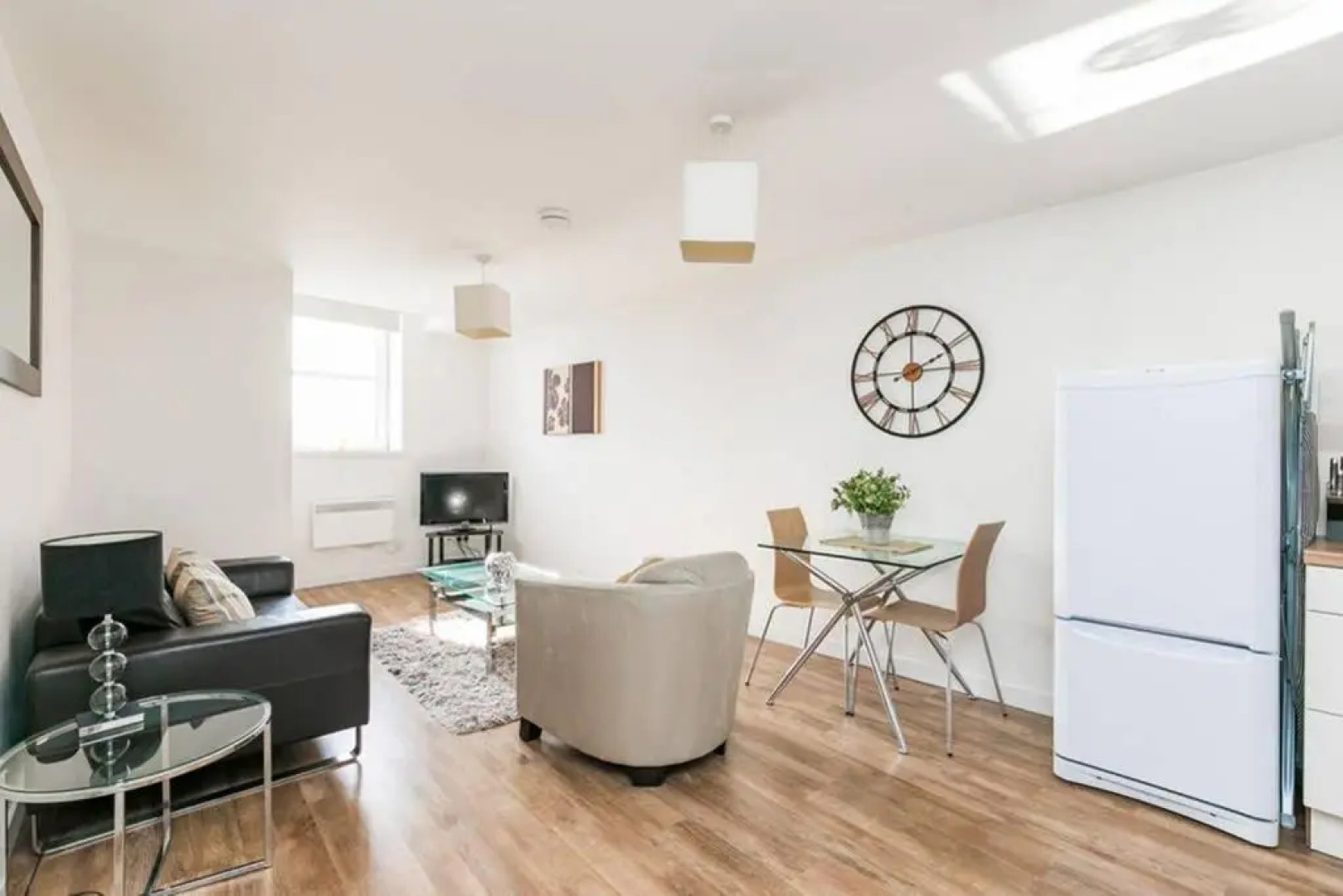 Flat 34 Fraser house apartment city centre apartment