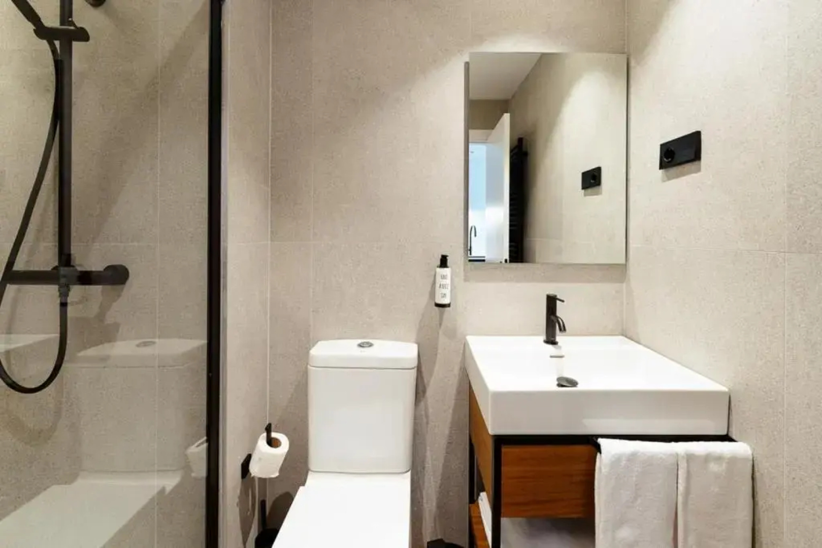 Apartamentos 2H Living