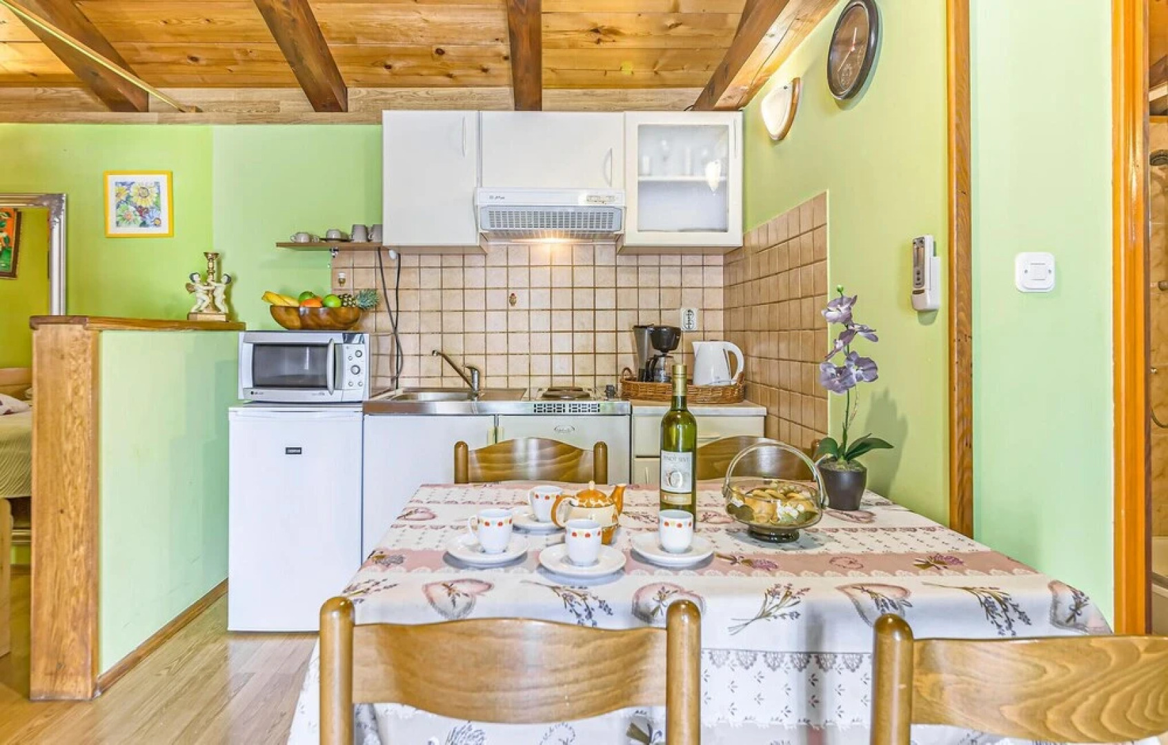 Stunning Home in Kanfanar With Wifi