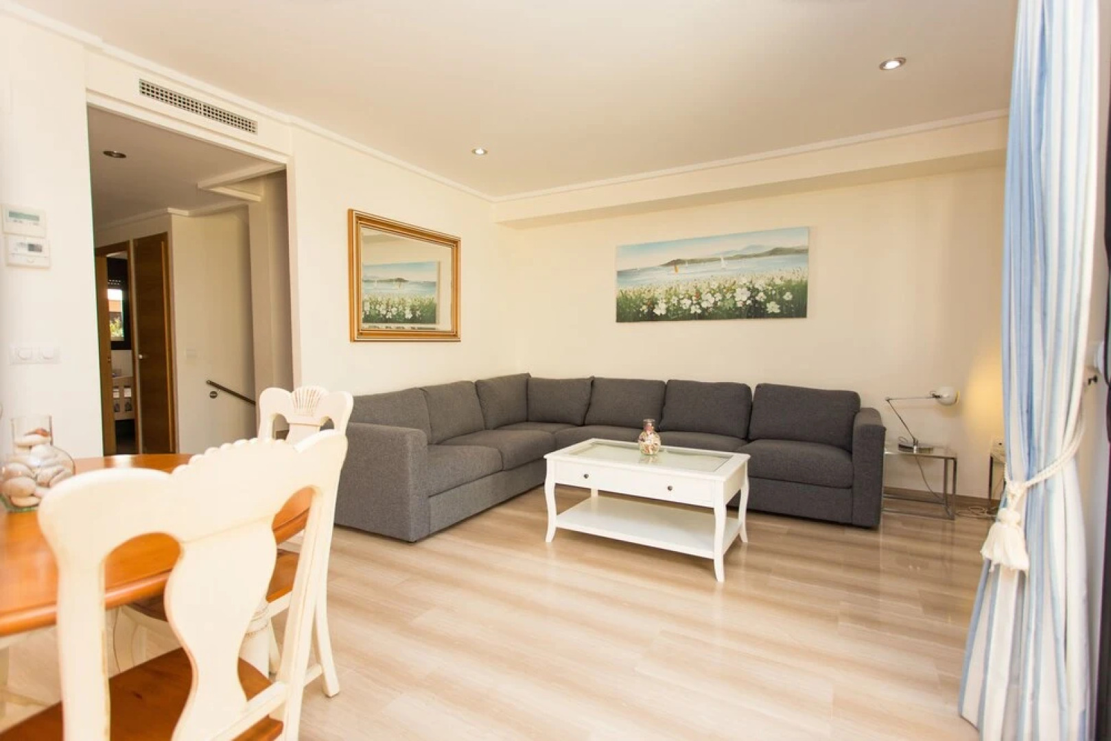 Stylish townhouse - RESORT facilities