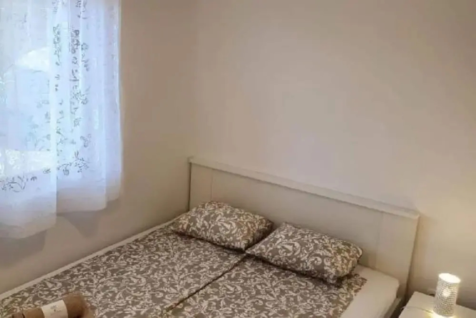 Sunny Pool Apartments - One Bedroom Apartment