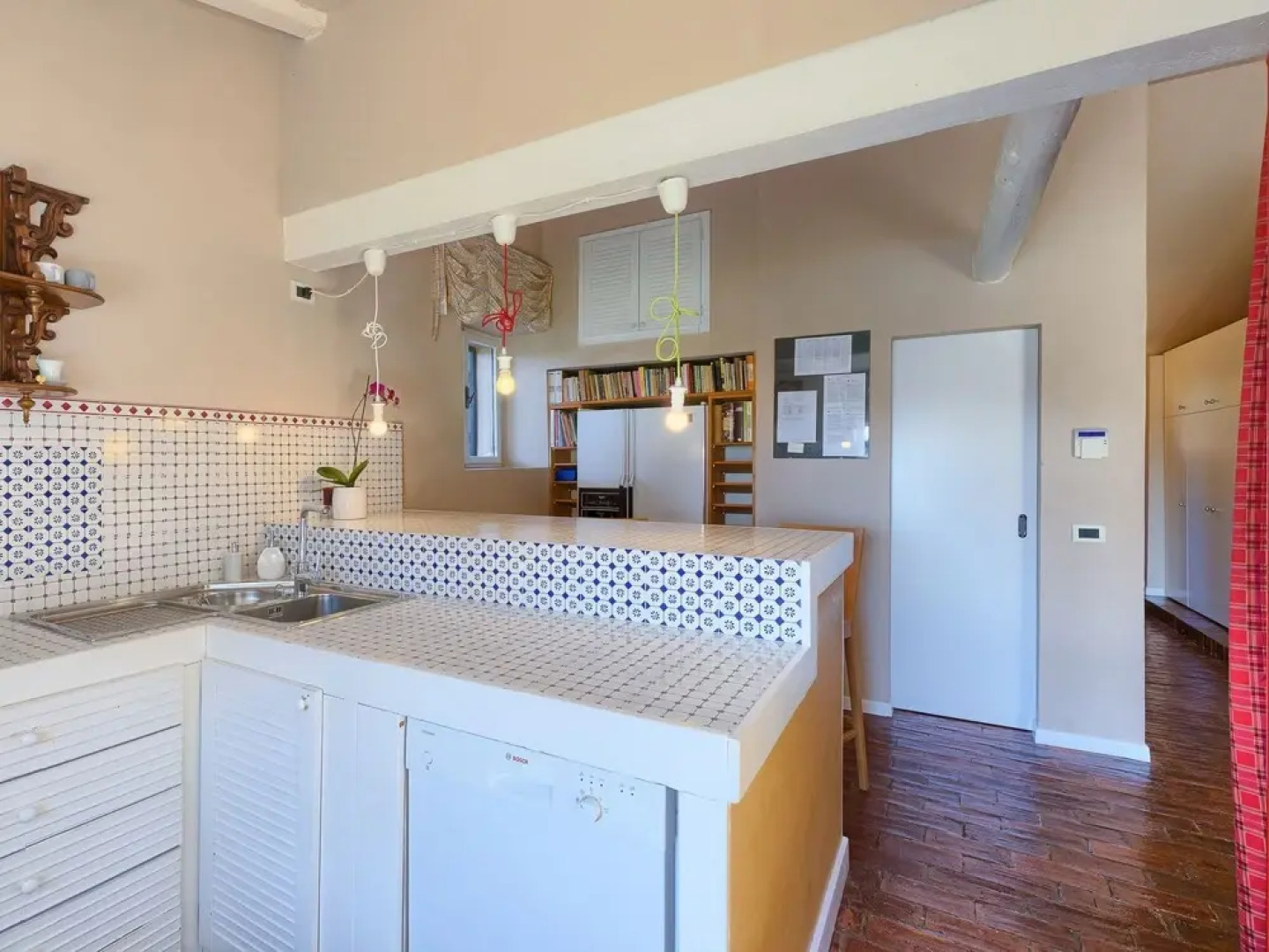 Moira Katoro in Katoro