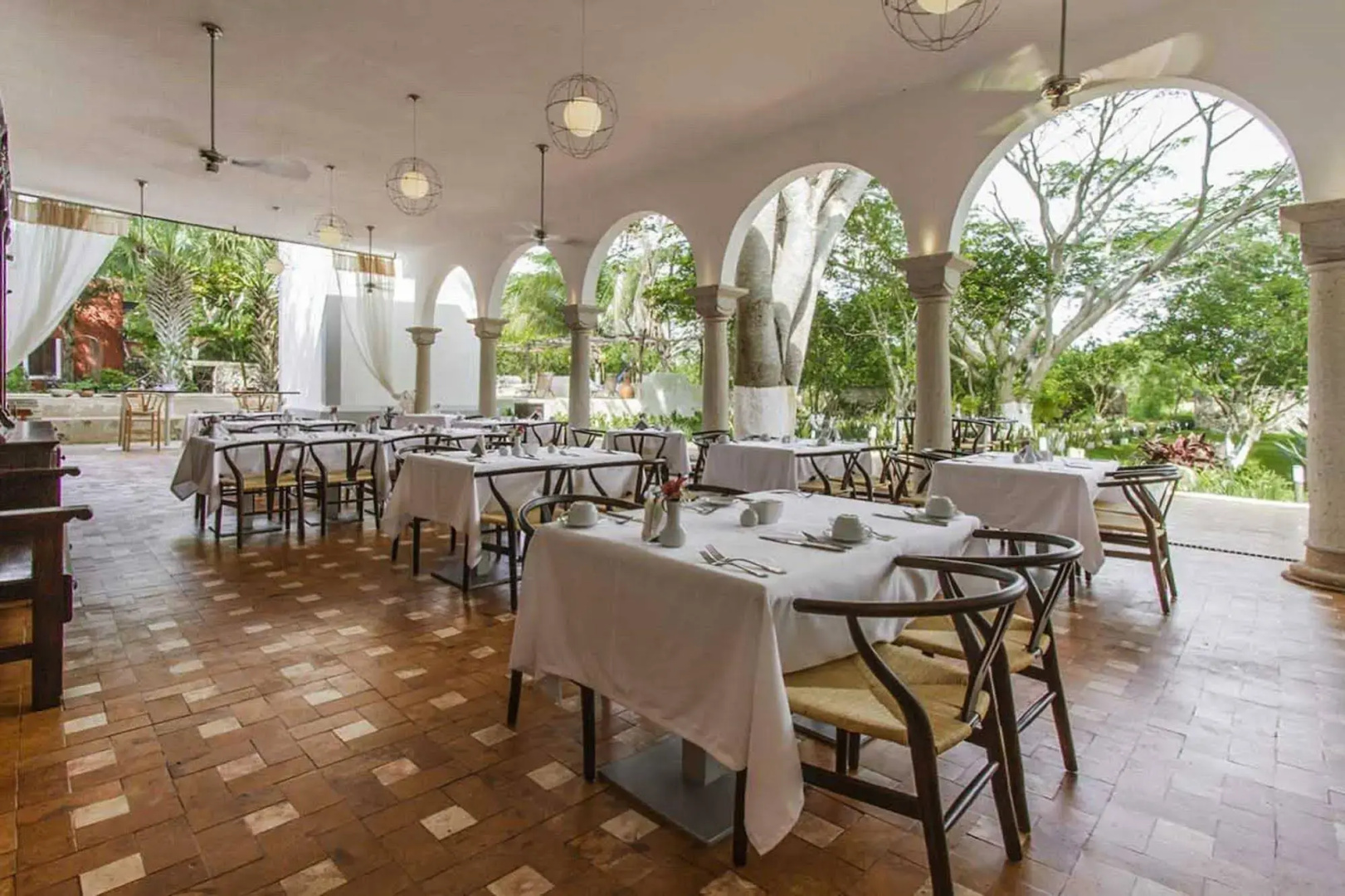 Hacienda Santa Cruz