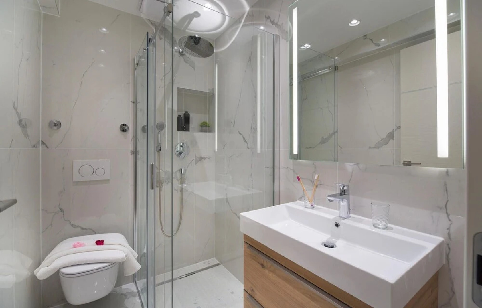 Amazing Apartment in Promajna With Wifi and 2 Bedrooms