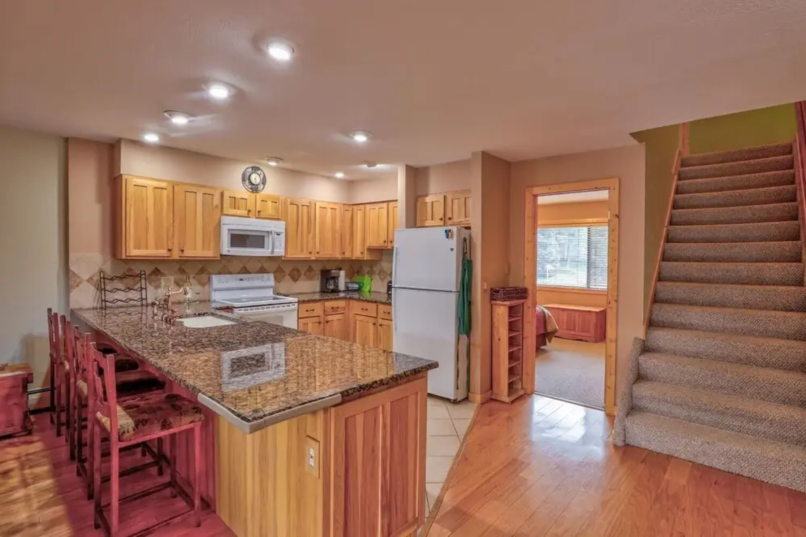 Lagoon  754b 3 Bedroom Townhouse