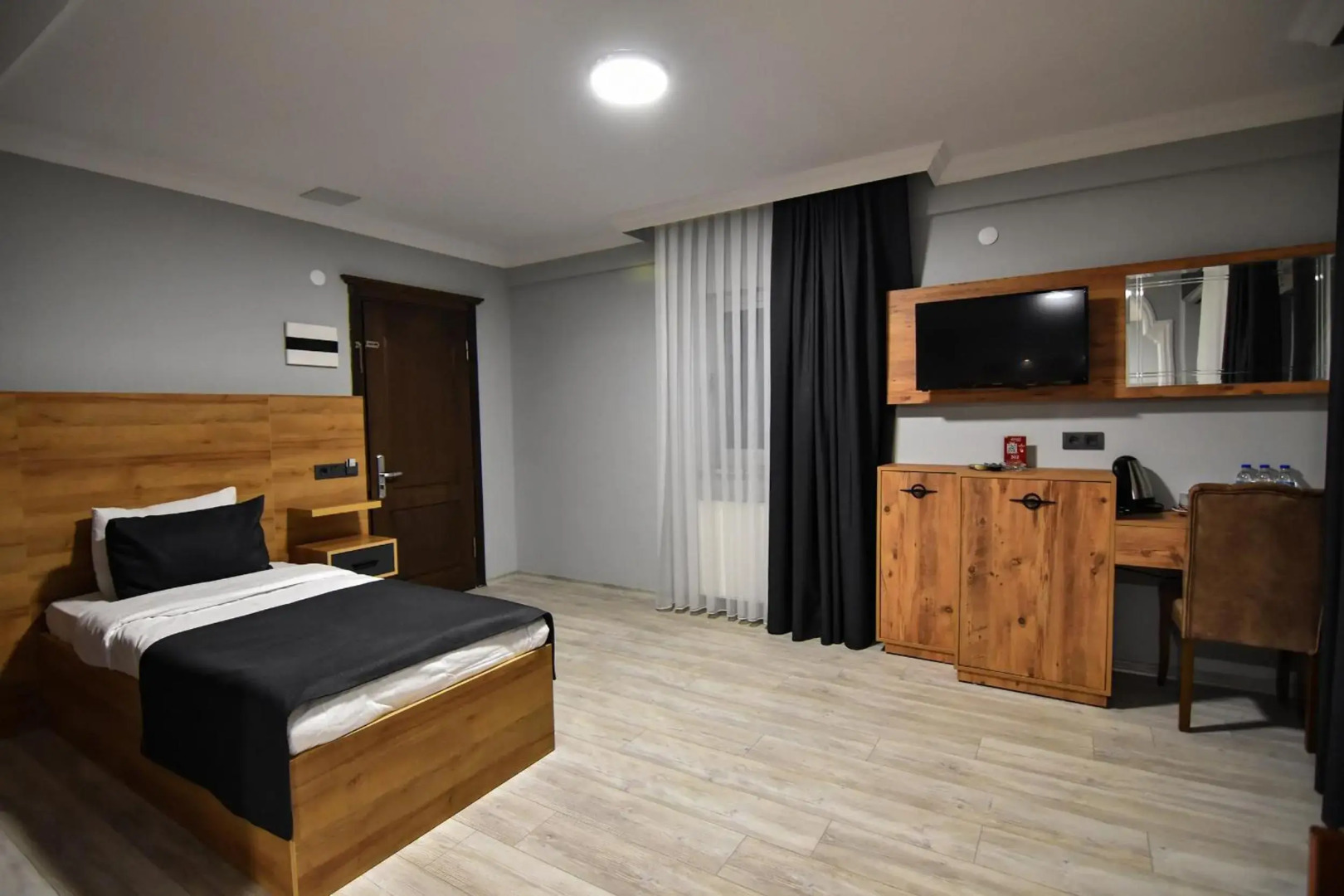 Отель Green Palace Suite 