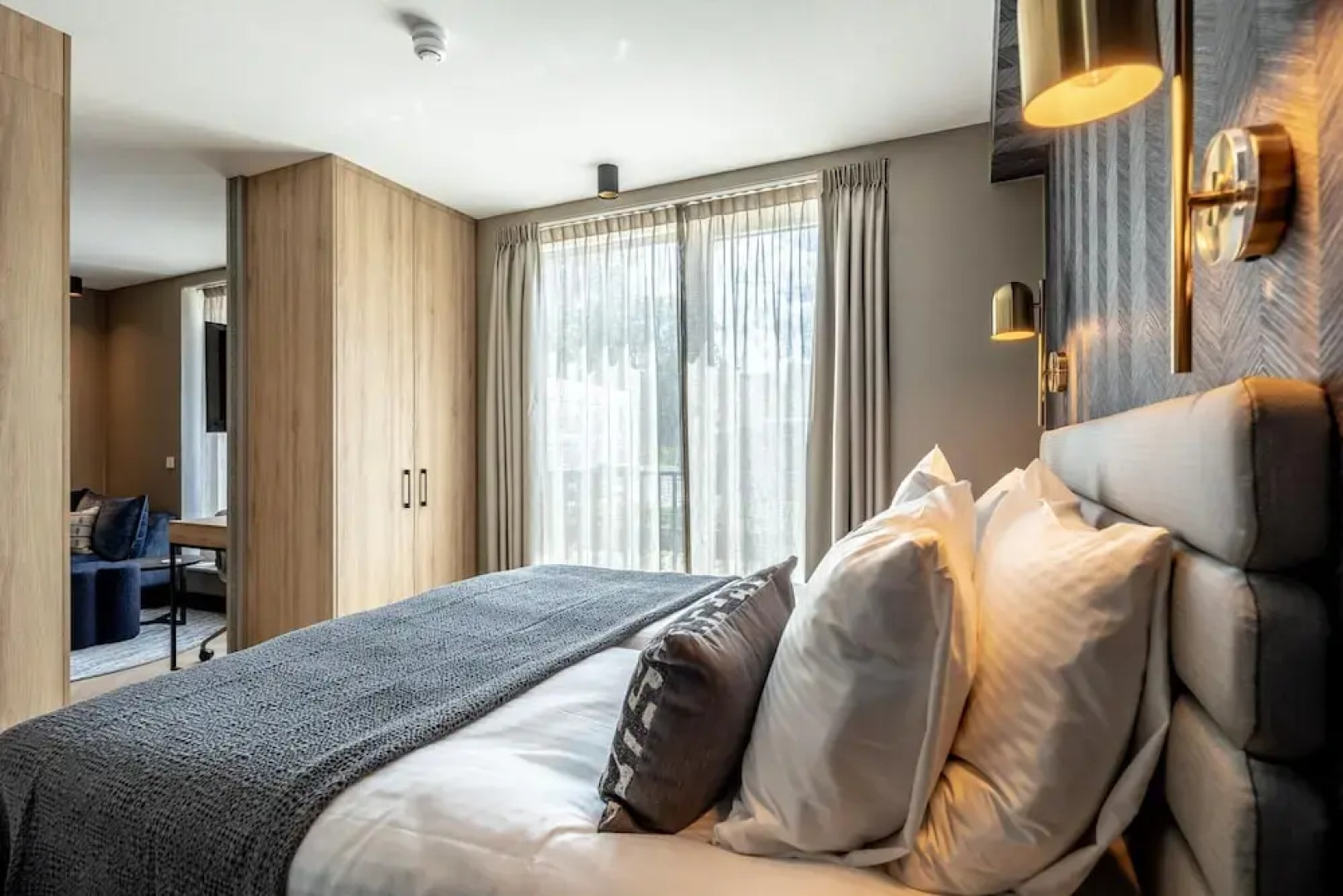 Modern Stay in Historic Delft