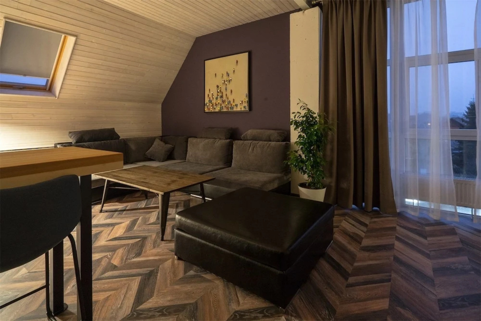 Отель «Станция Народная»