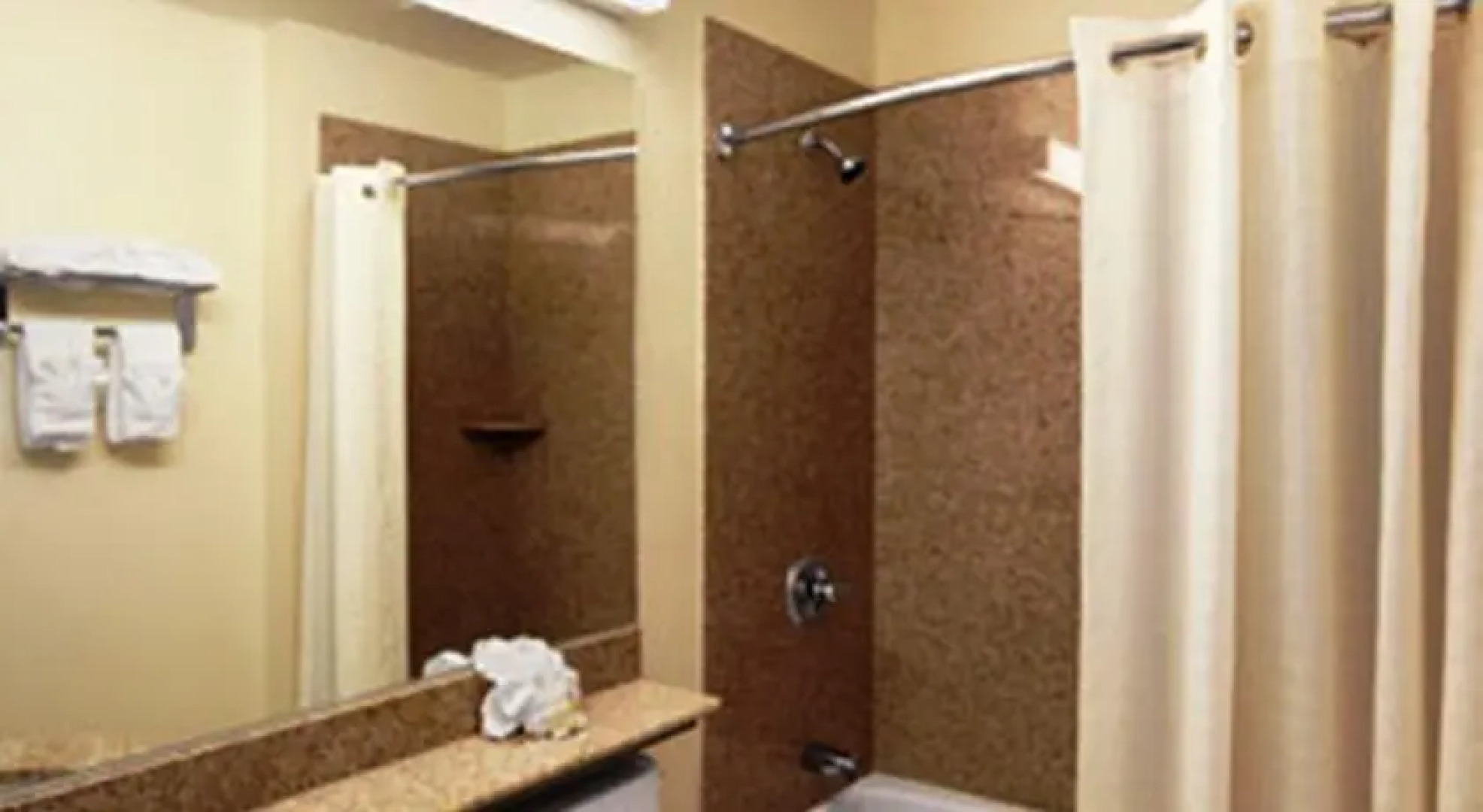 Microtel Inn & Suites