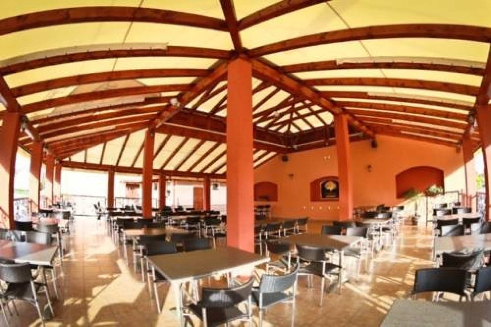 Corvin Pension And Restaurant