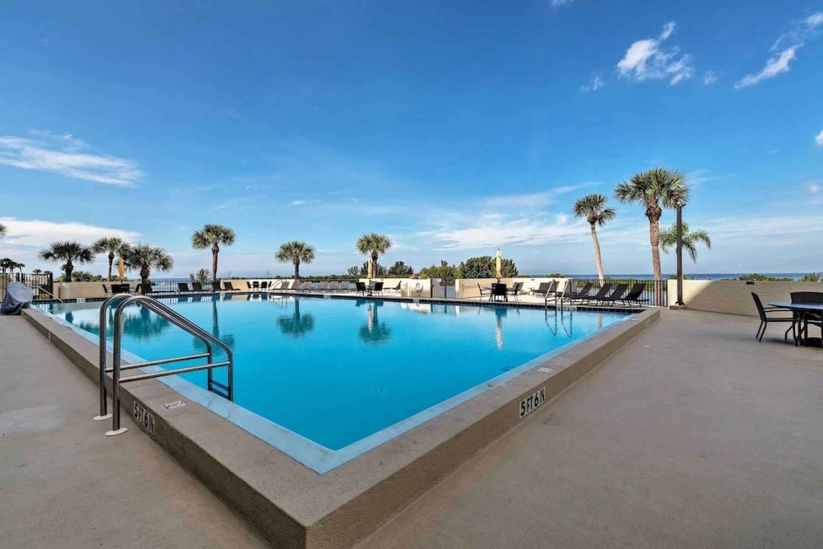 Private Beach Access & Gulf Views: Hudson Condo!