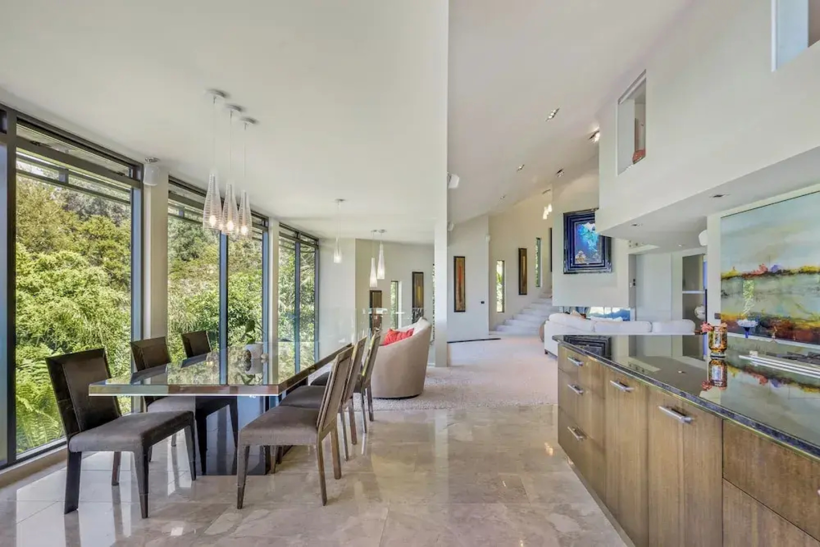 Fireplace Suite - Ocean Views & Beach