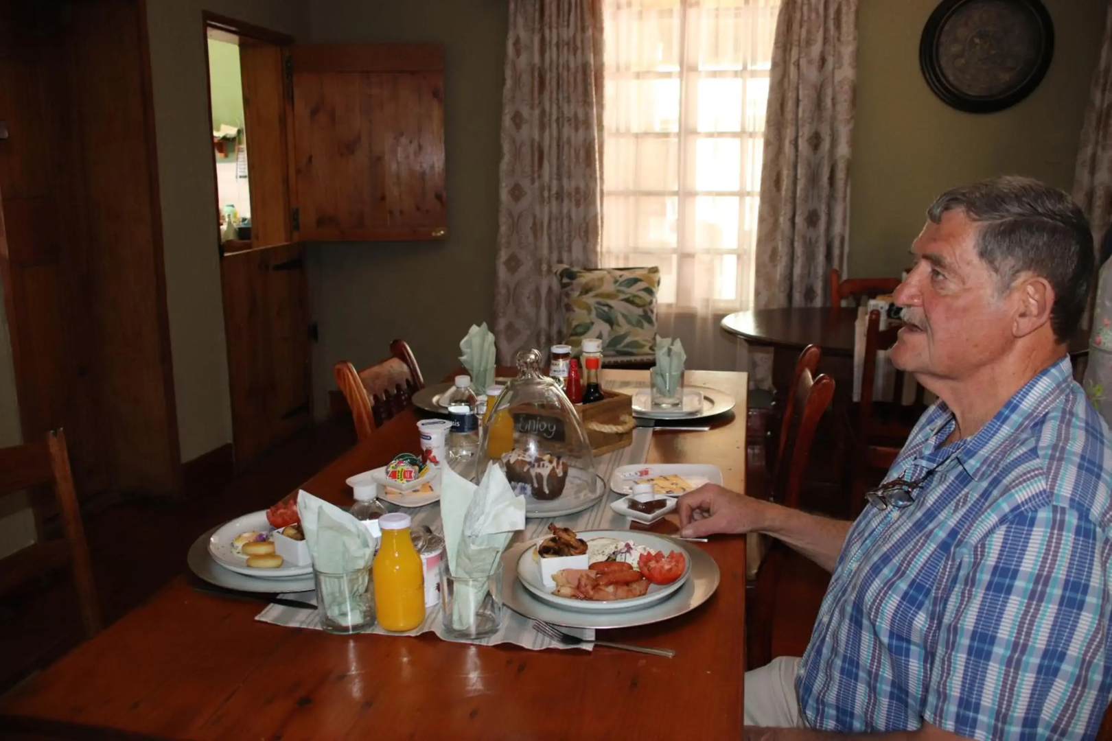 Top House Bed & Breakfast