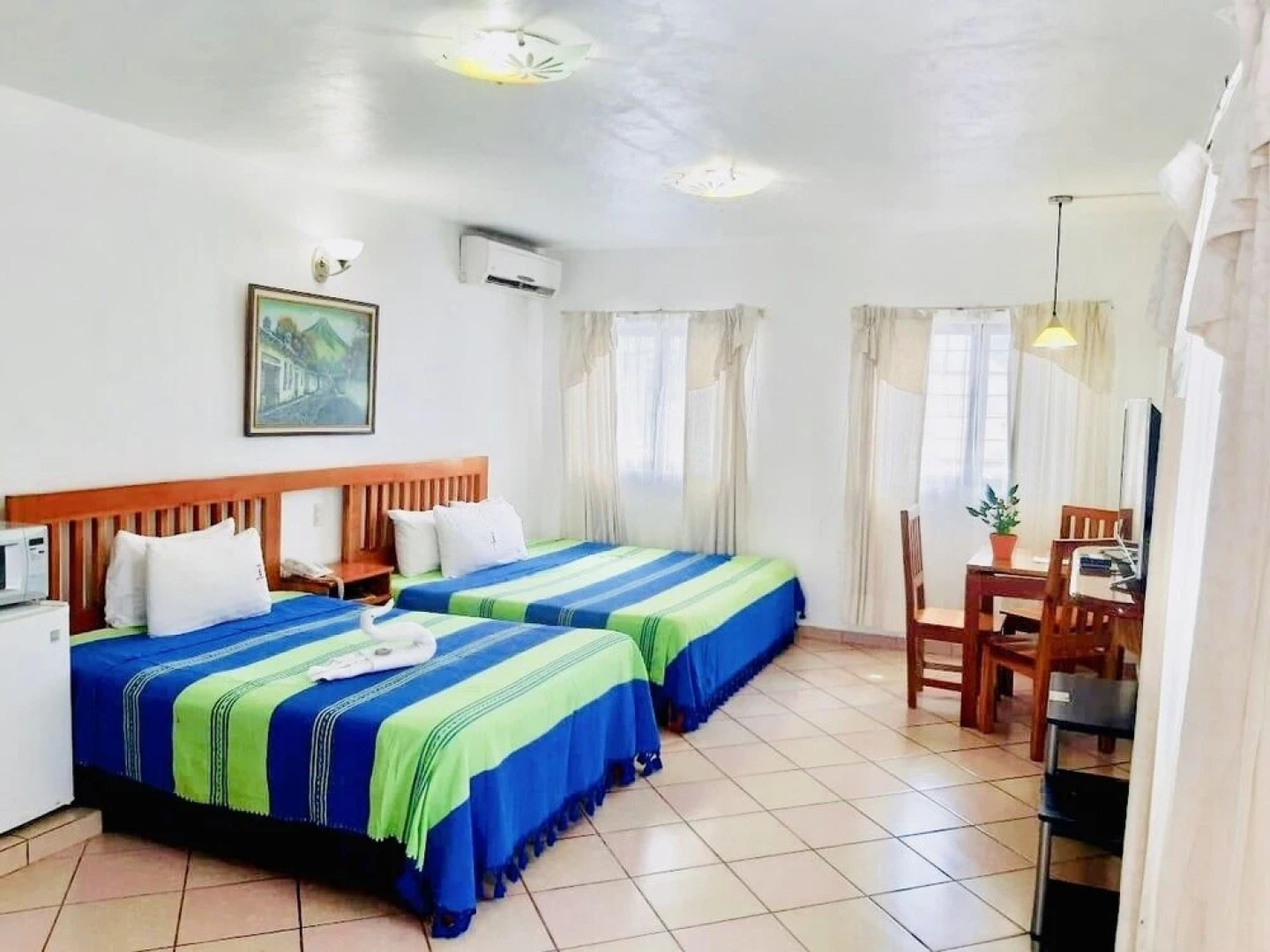 Suites Ejecutivas Los Arcos