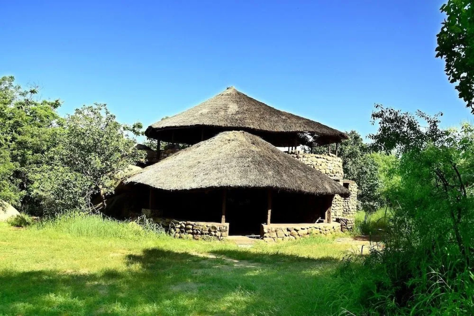 Hampis Boulders Resort