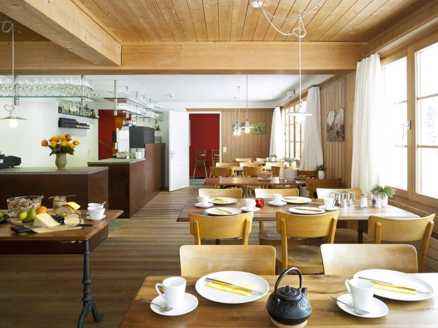 Spinas Gasthaus Val Bever - Hostel