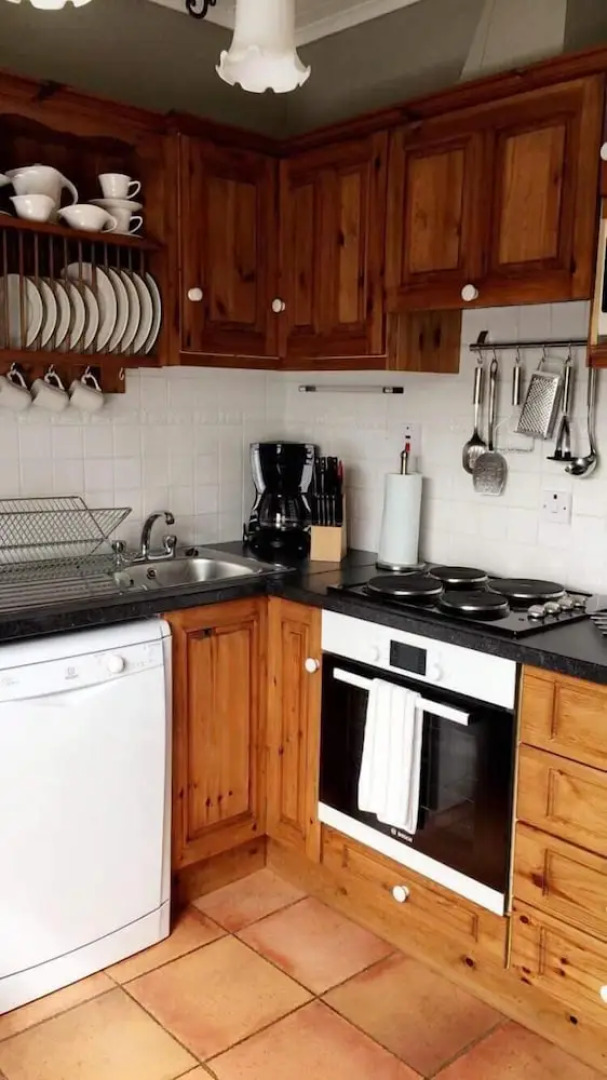 Shores Country House Bed & Breakfast