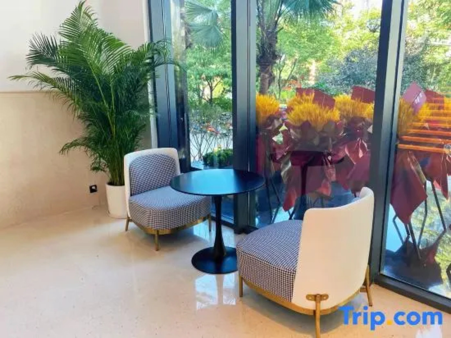 Yihe International Hotel