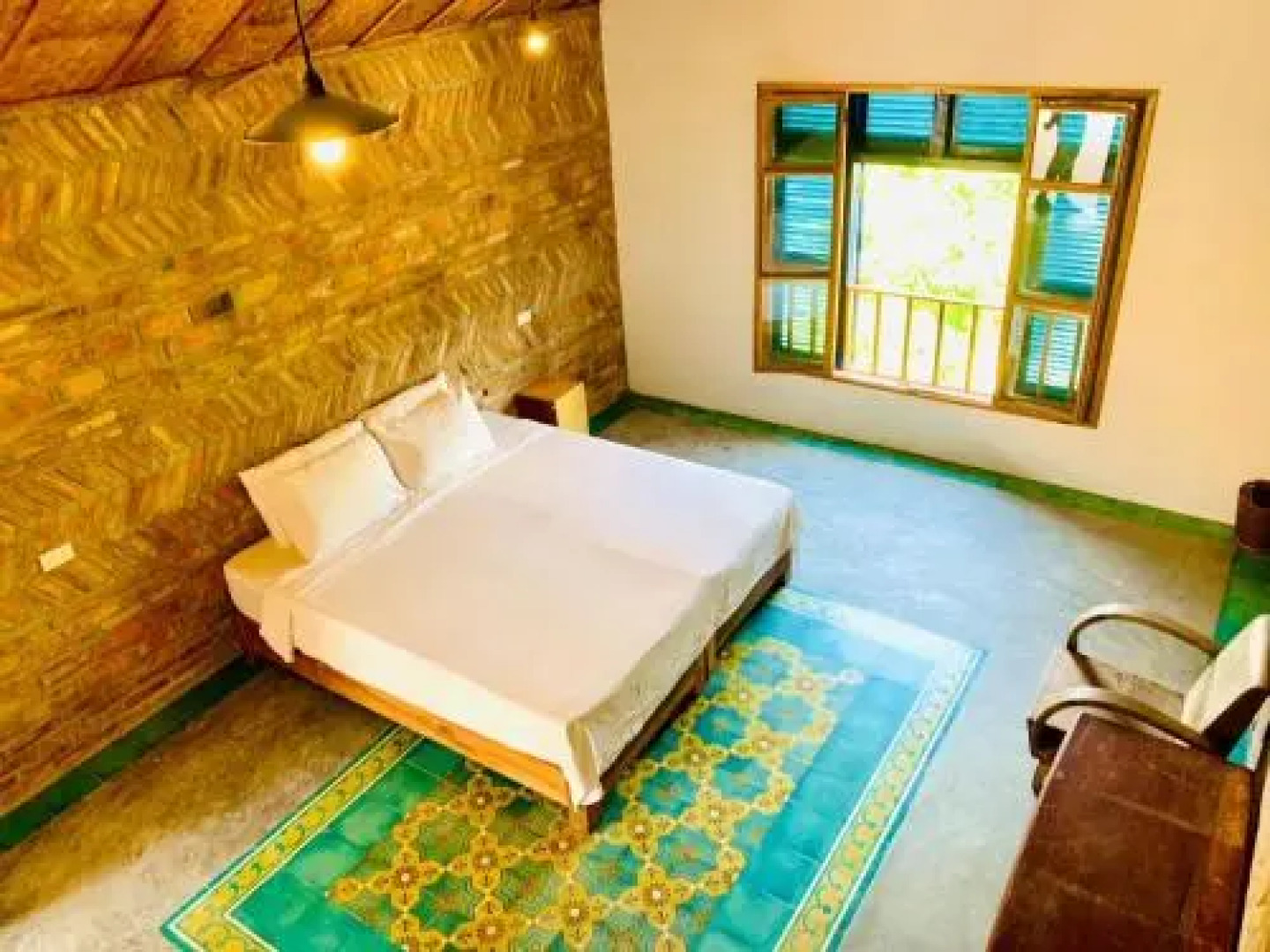 Vietnam Backpacker Hostels - Ninhvana