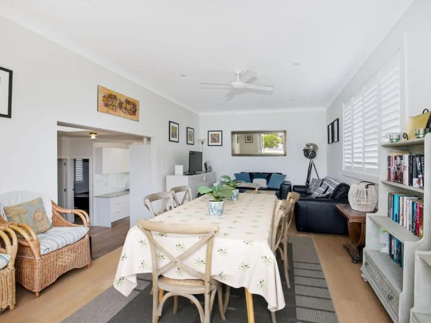 Coast I Pet Friendly I 3 Mins Walk to the Beach