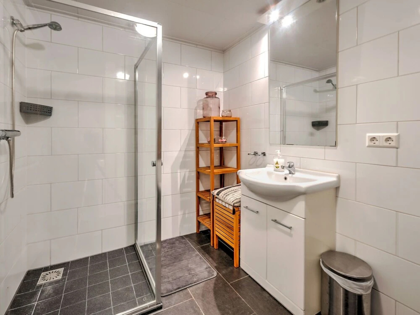 Restful Holiday Home With a Private Terrace and Hottub