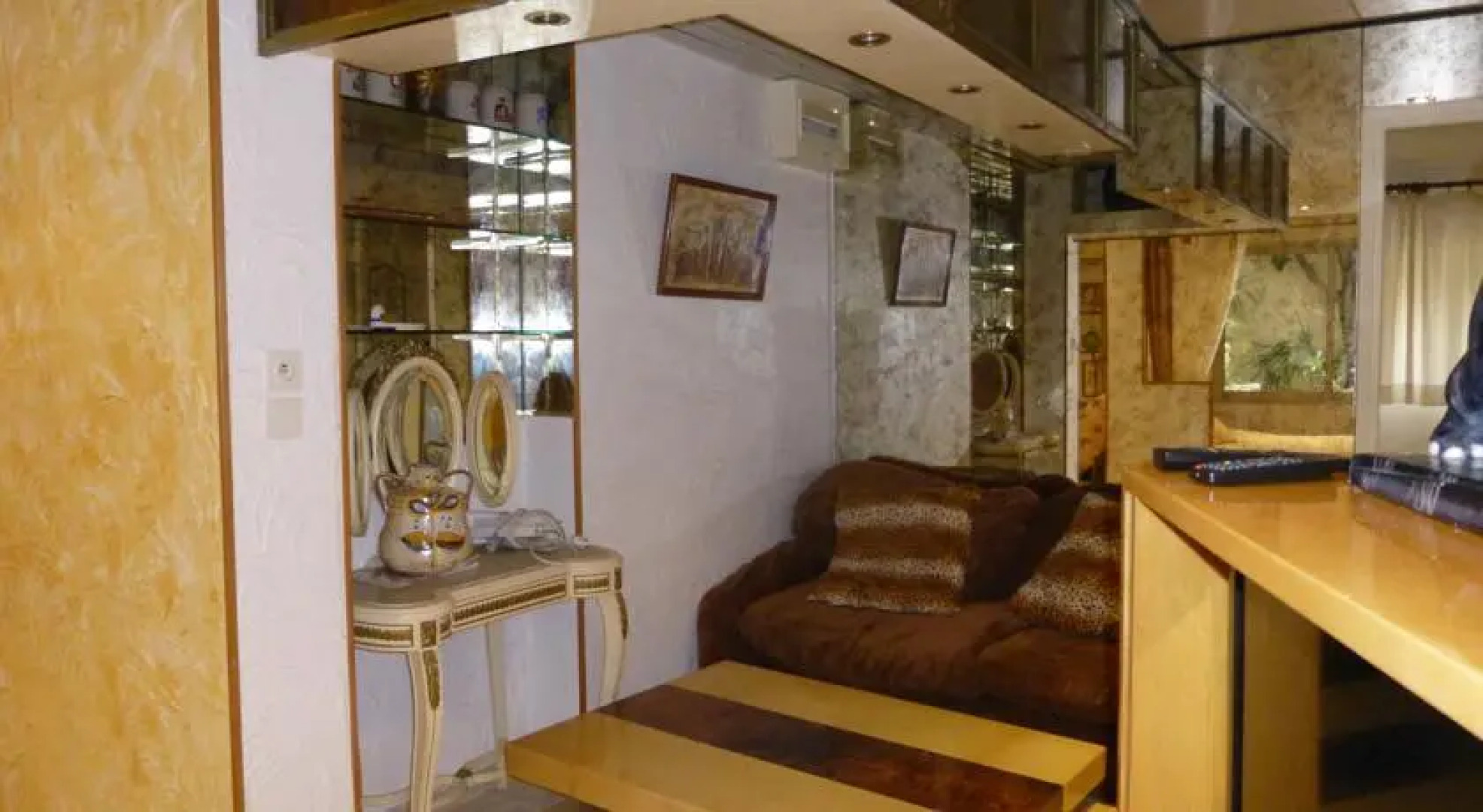 Cannes Three Bedrooms Drap DOr