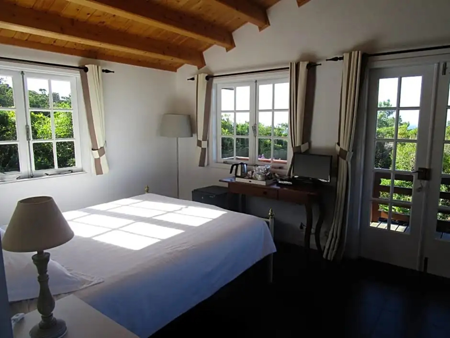 Vila Holanda Bed & Breakfast