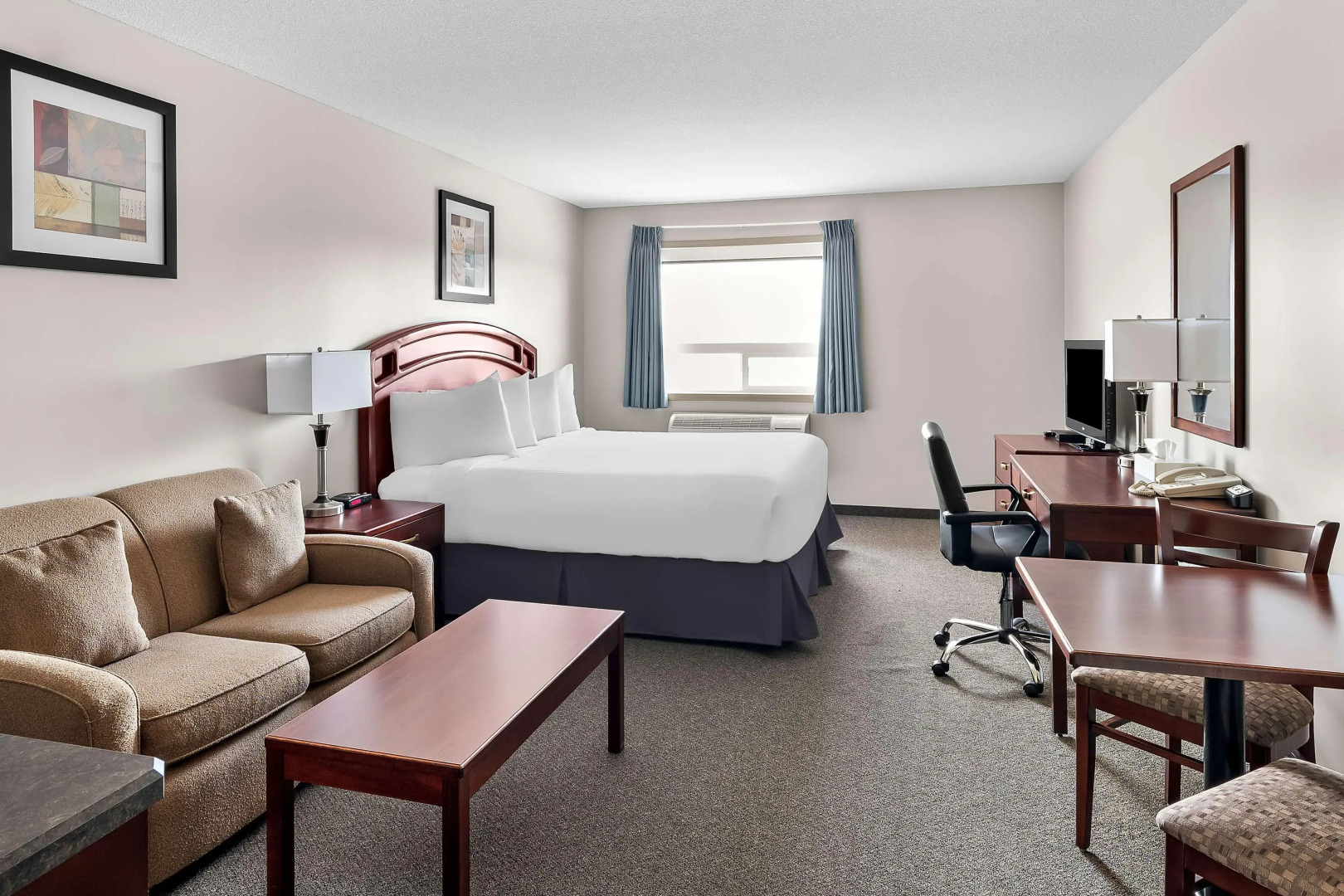 SureStay Plus Hotel by Best Western Hardisty